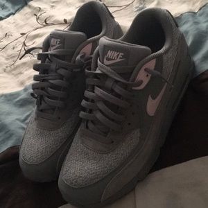 Pink/Gray Air Max